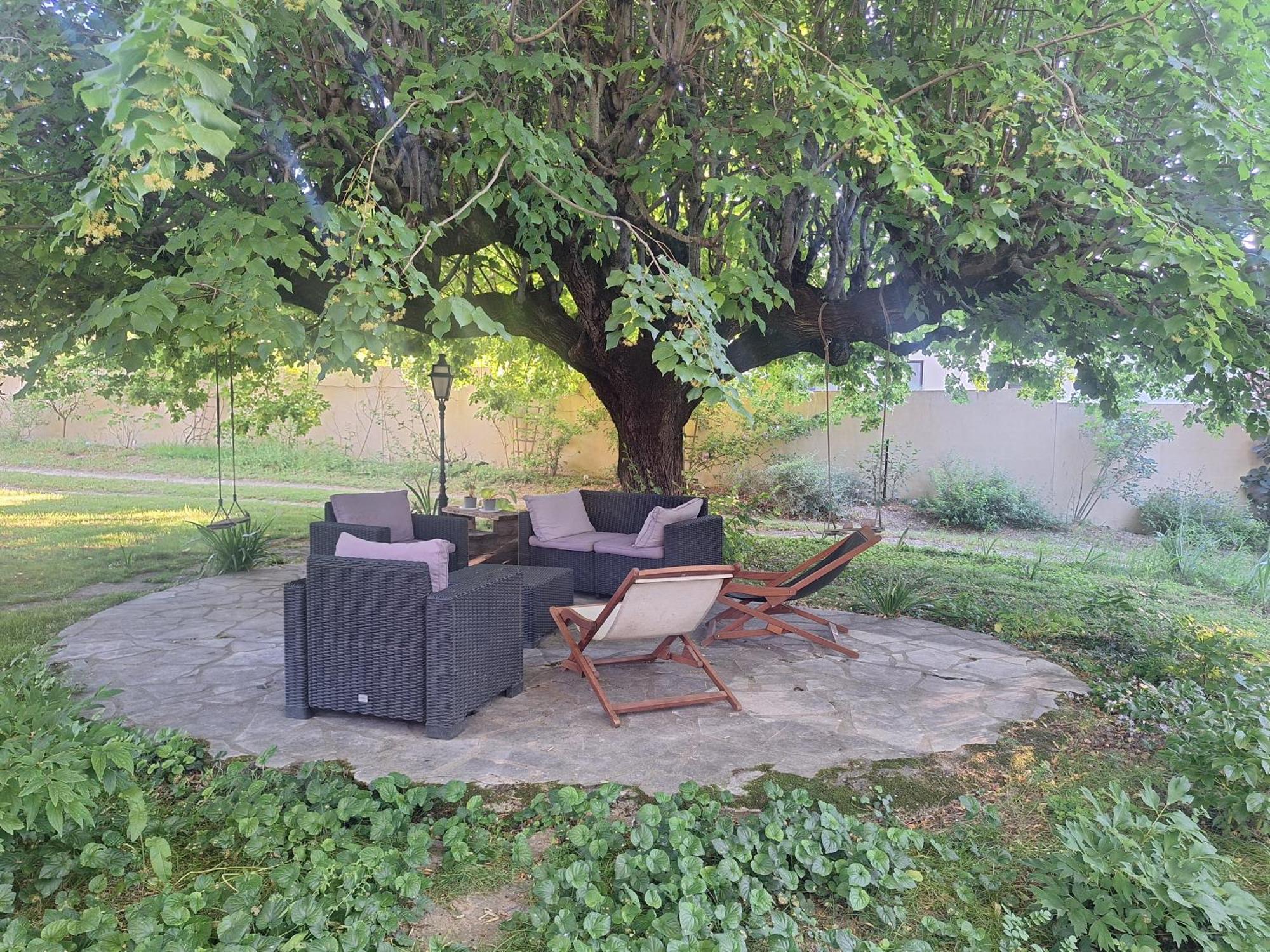 La Cartagene - Chambre Double Calvisson Bagian luar foto